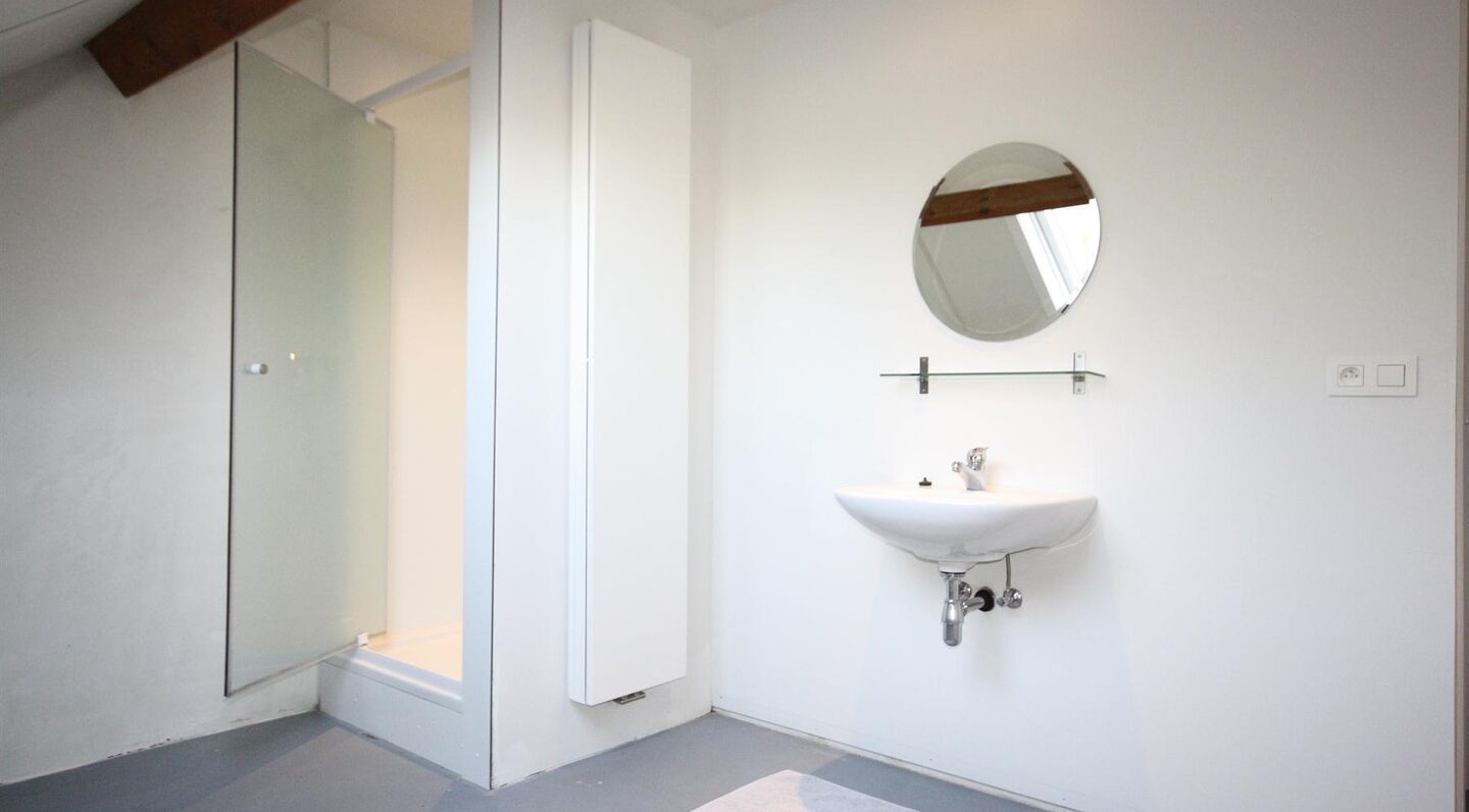 PictureReference:[66037]